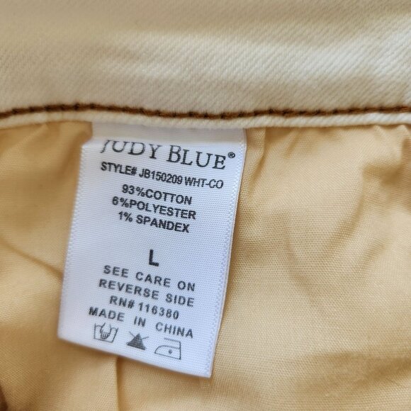 Judy Blue Rainbow Road Ecru Shorts Embroidered Frayed Hem Soft Stretchy Cute - Picture 9 of 13